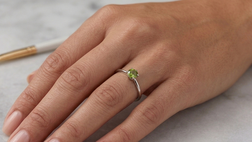 0.48ct Green Sapphire Ring