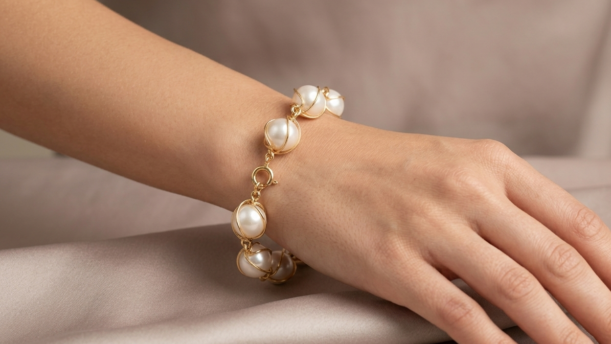 White Freshwater Pearl Wire Cage Bracelet
