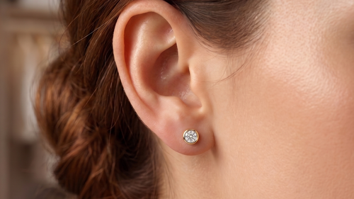 0.30ct Diamond Earrings in Yellow Gold